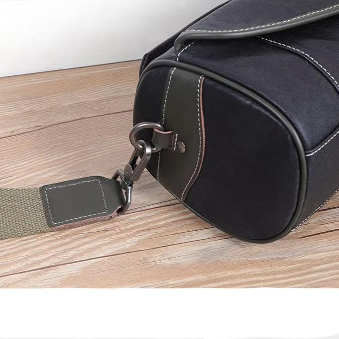 Men Vintage Leather Shoulder Bag | Elias