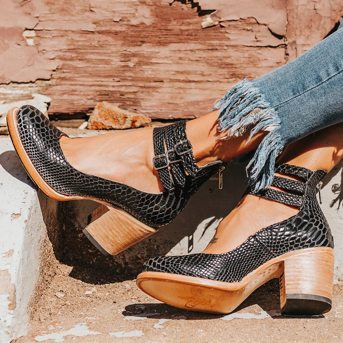 Women Heels Black Eco-Leather Elegant Straps | Melissa-6