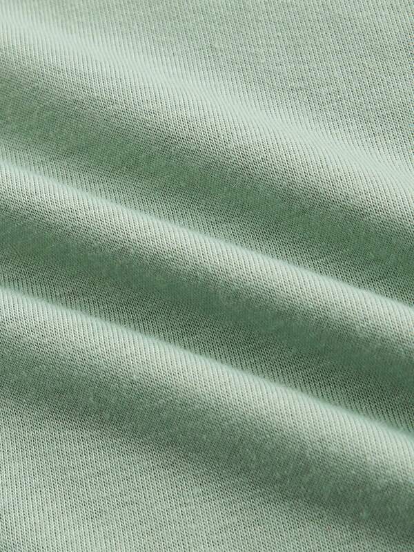 V-Neck Performance Tee | Berlin