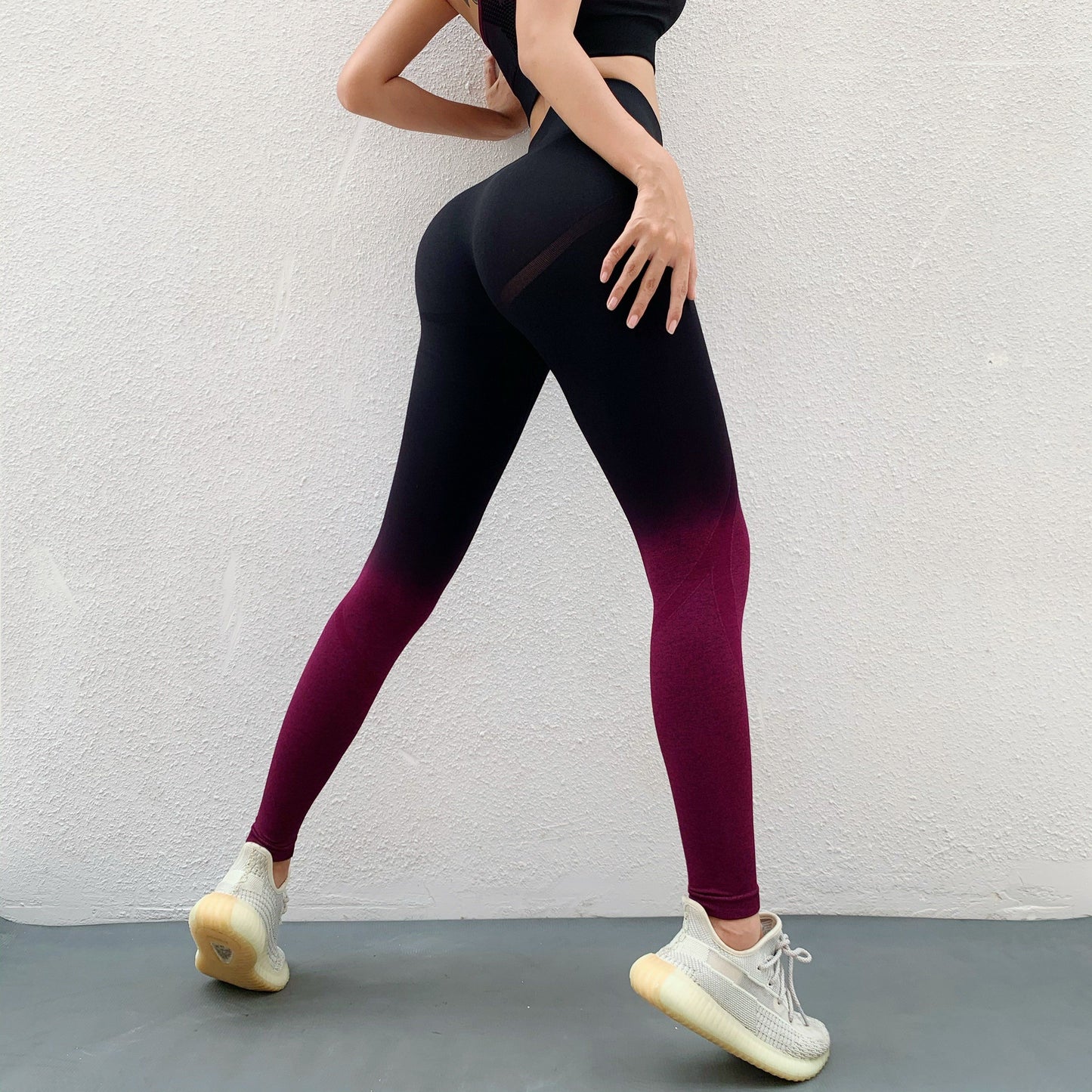 Women Gym Leggings Ombre Striped Nylon Blend | Bella-6