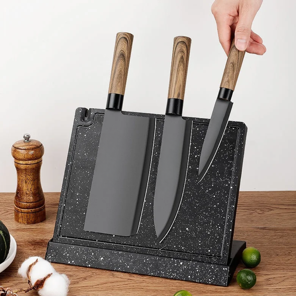Magnetic Knife Board Black Plastic | Culinary Masterpiece 3
