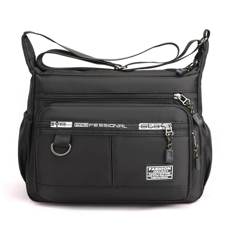 Men Urban Utility Messenger Bag | Lee