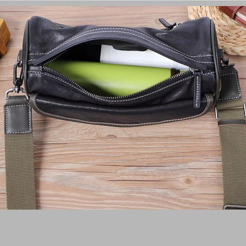 Men Vintage Leather Shoulder Bag | Elias