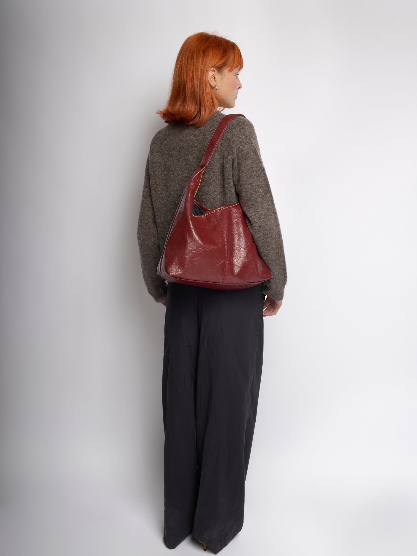 Women Sleek Leather Bag | Agatha