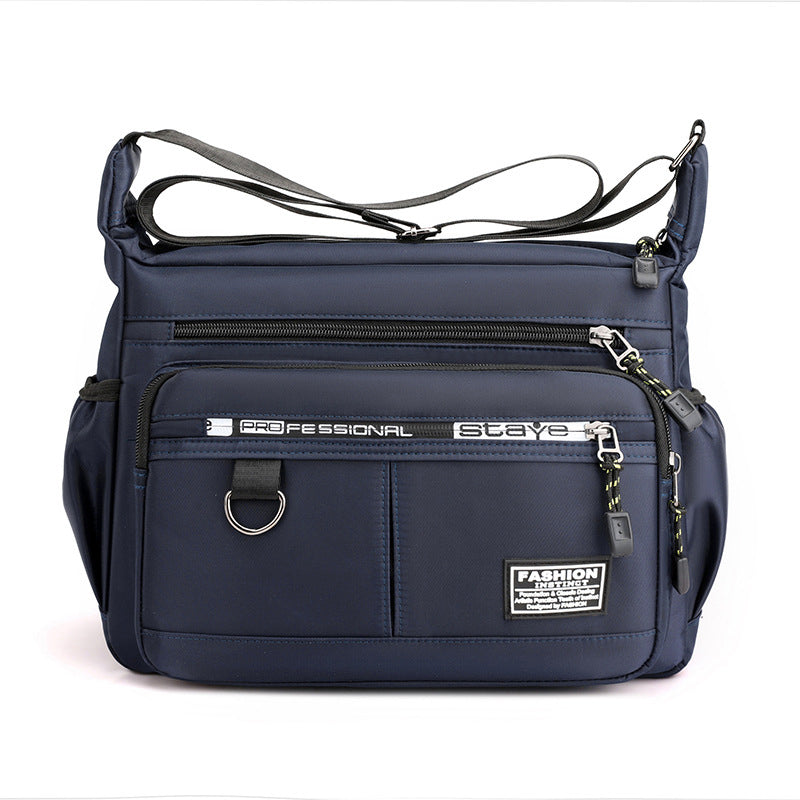 Men Urban Utility Messenger Bag | Lee