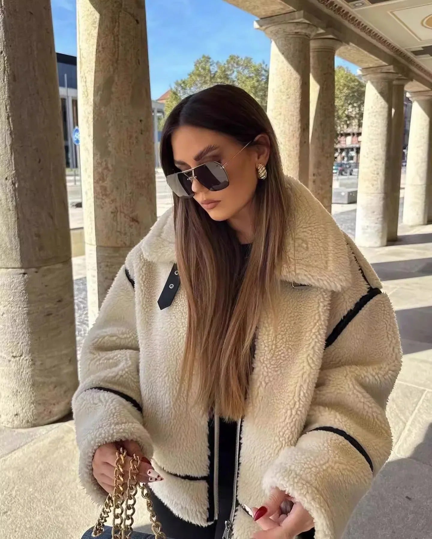 Women Oversized Sherpa Jacket | Sophia