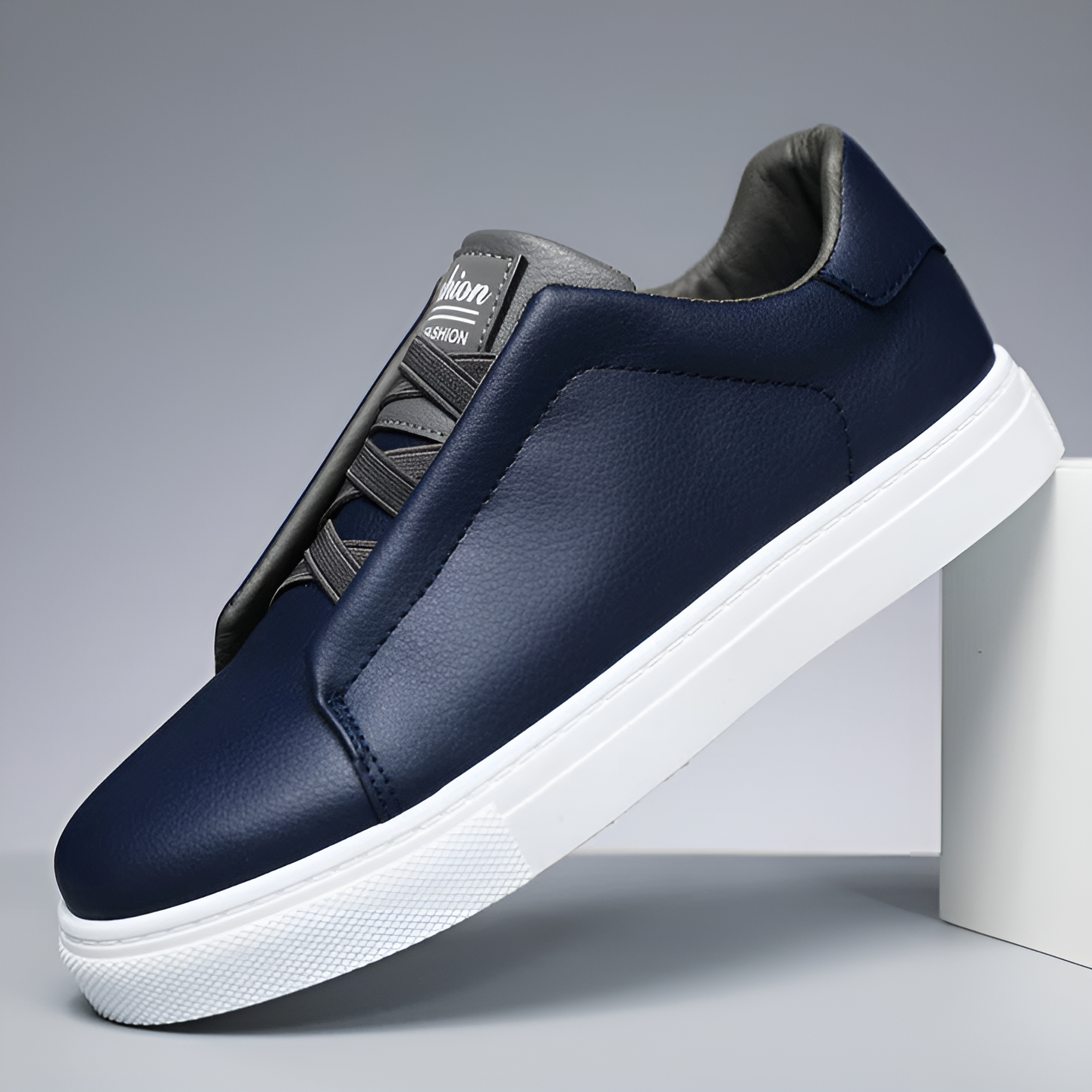 Variant image for Men's Trainers White Vegan Leather | Colm-21