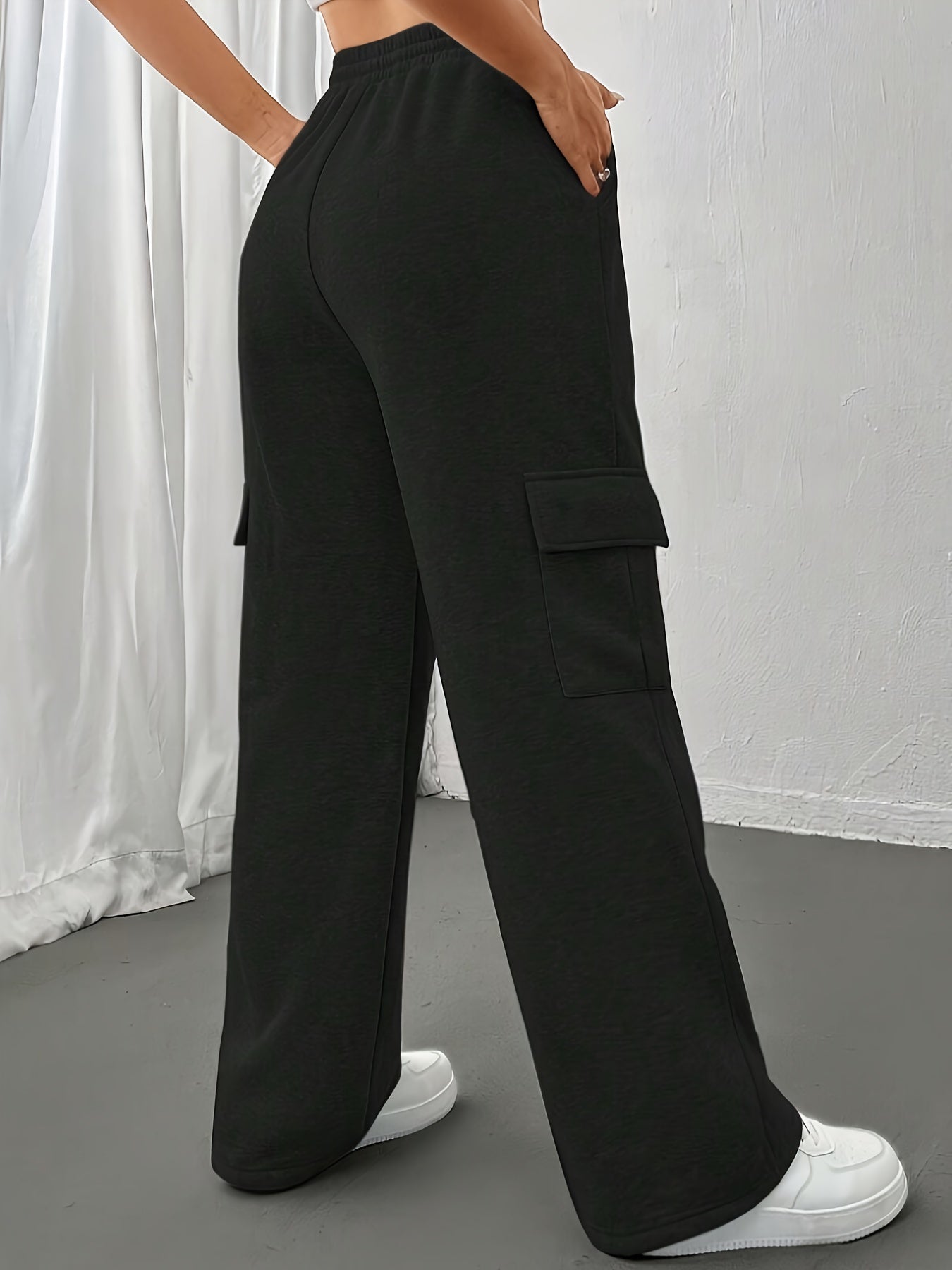 Women Cargo Sweatpants with Drawstring Waist | Azina