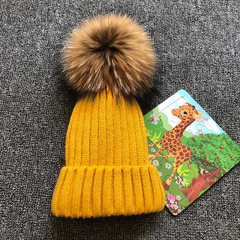 Elara – Chunky Knitted Beanie for Women – Fashionable & Cozy