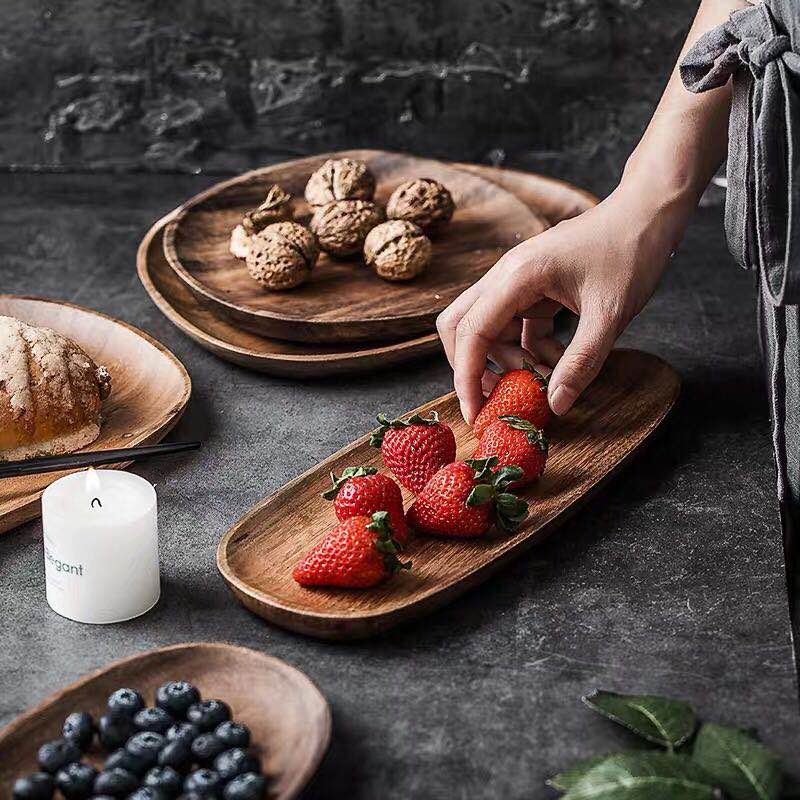 Acacia Wood Serving Tray – Handcrafted Oval Plate