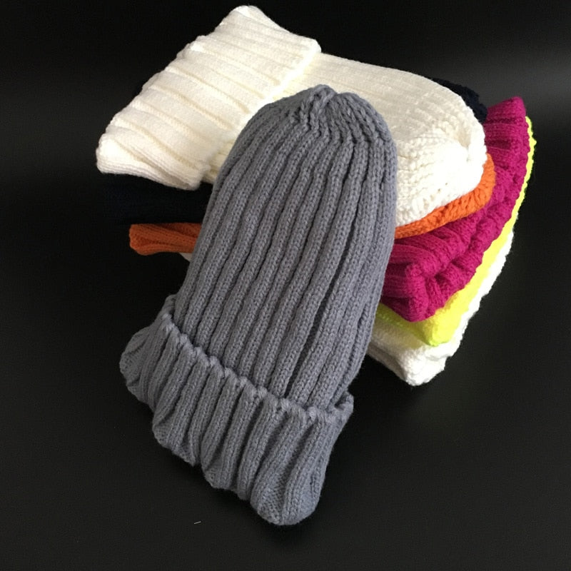 Elara – Chunky Knitted Beanie for Women – Fashionable & Cozy