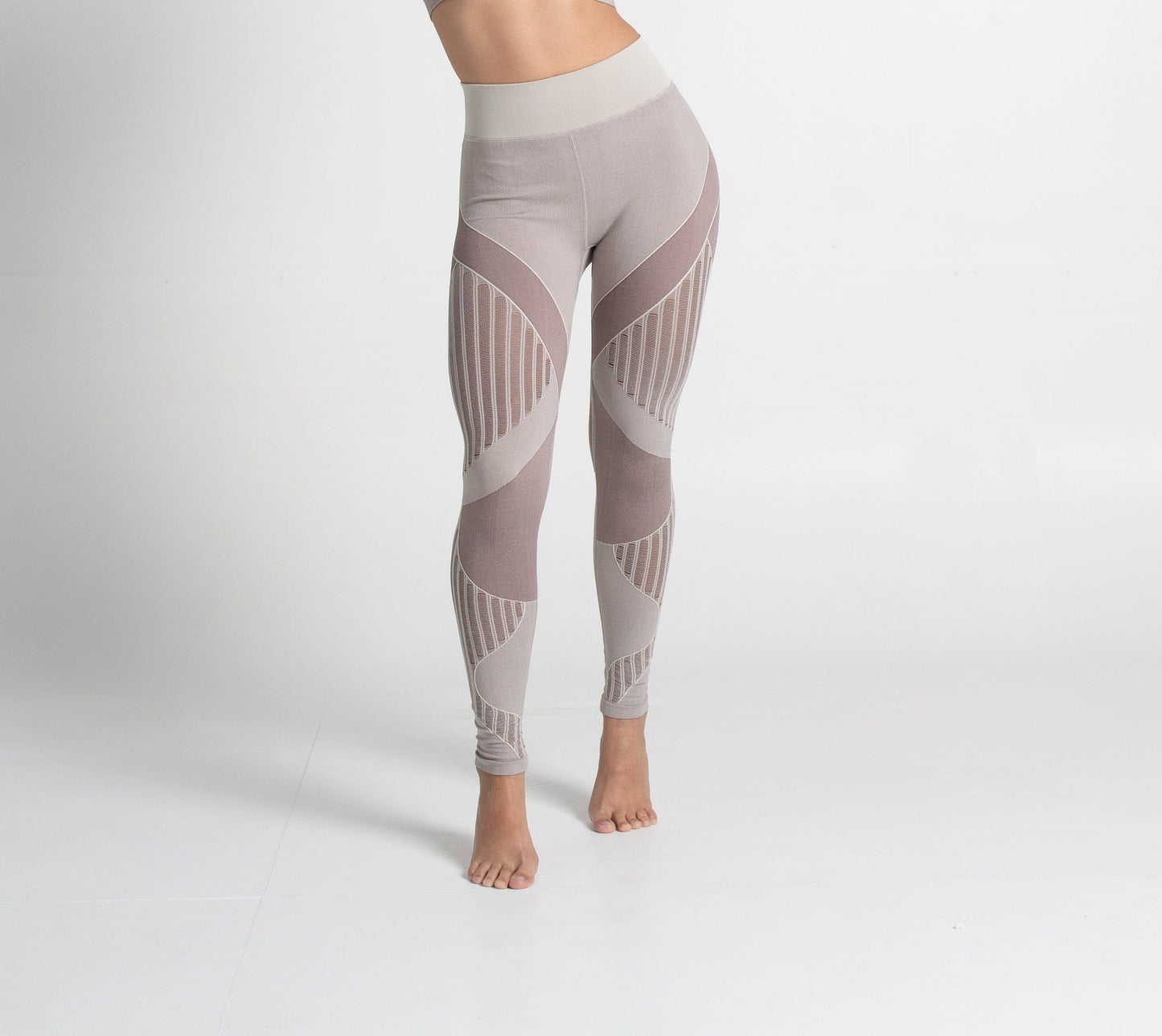 Variant image for Women Gym Leggings Black Mesh Seamless | Bella-5