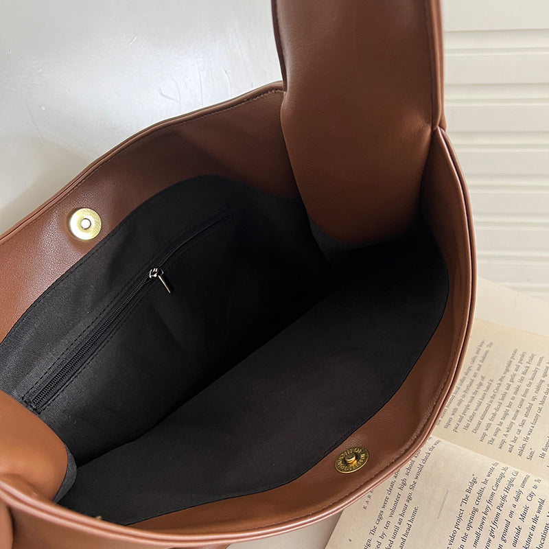 Women Modern Shoulder Bag | Saskia