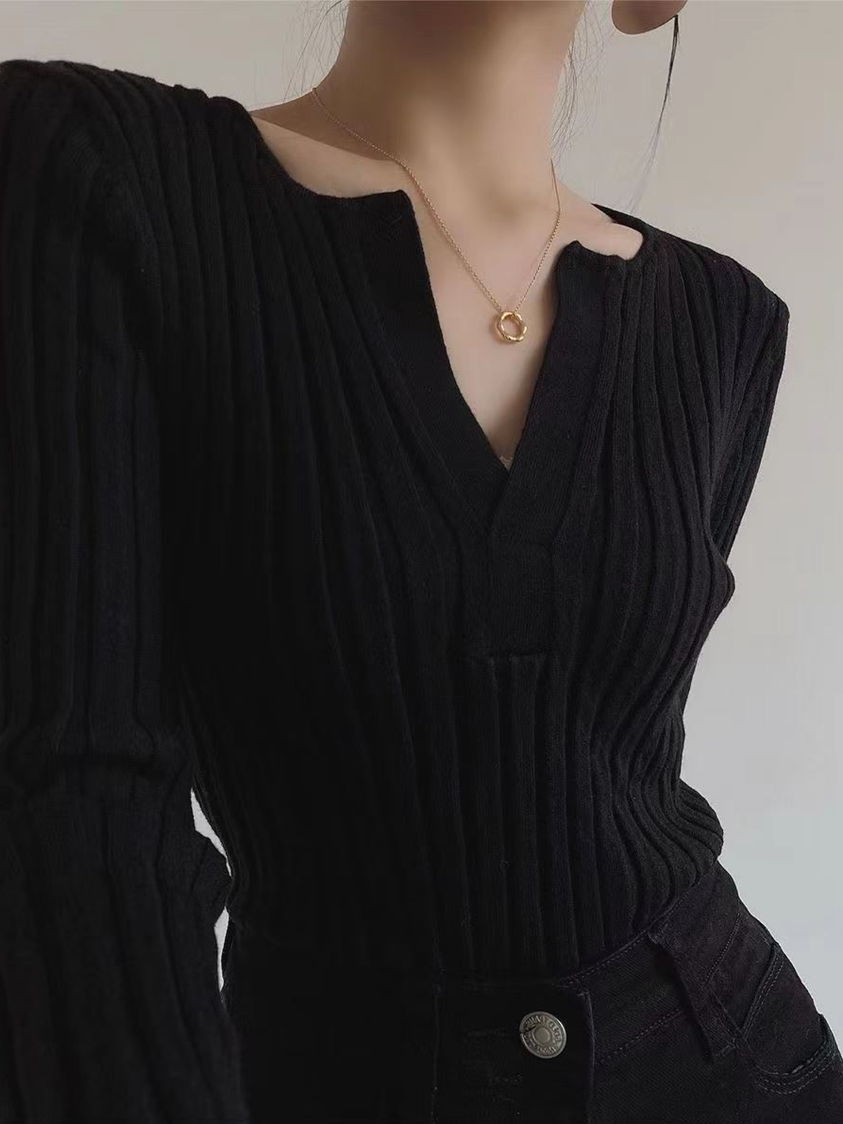 Women Ribbed V-Neck Pullover Sweater | Analina