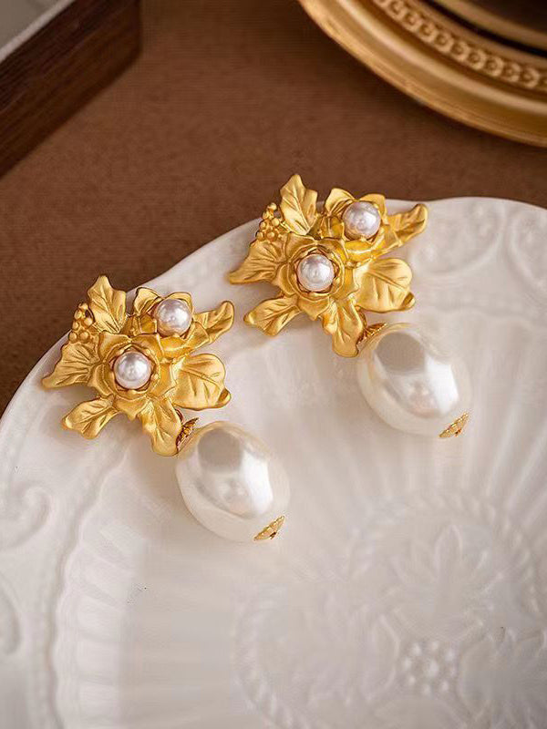 Women Stud Earrings White Baroque Pearl | Rose-3
