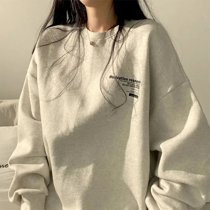 Women Oversized Minimalist Sweatshirt | Ernestina