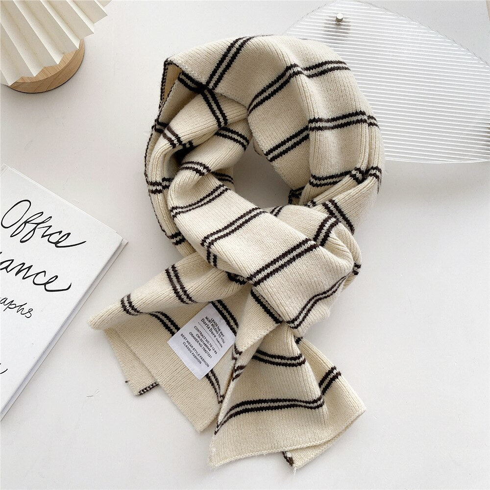 Lena - Fashionable Scarf for Women - Comfortable & Trendy