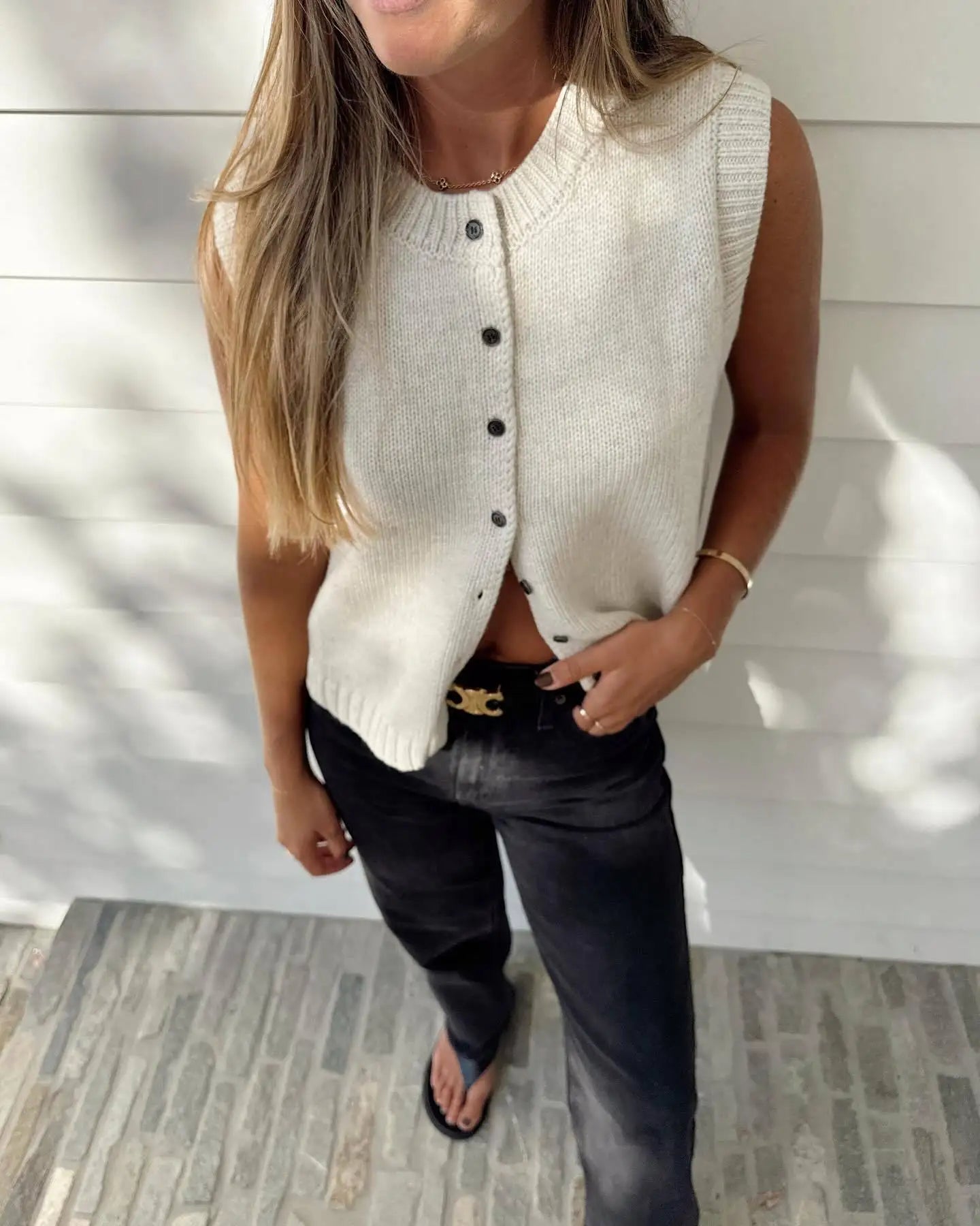 Women Sleeveless Knit Cardigan | Valeria