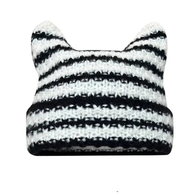 Aurora – Cat Ears Knitted Beanie – Stylish & Playful