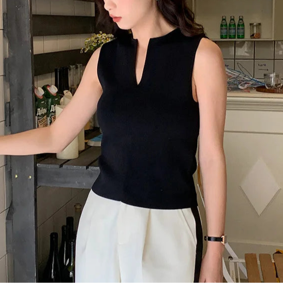 Women Sleeveless Split Neck Top | Madge