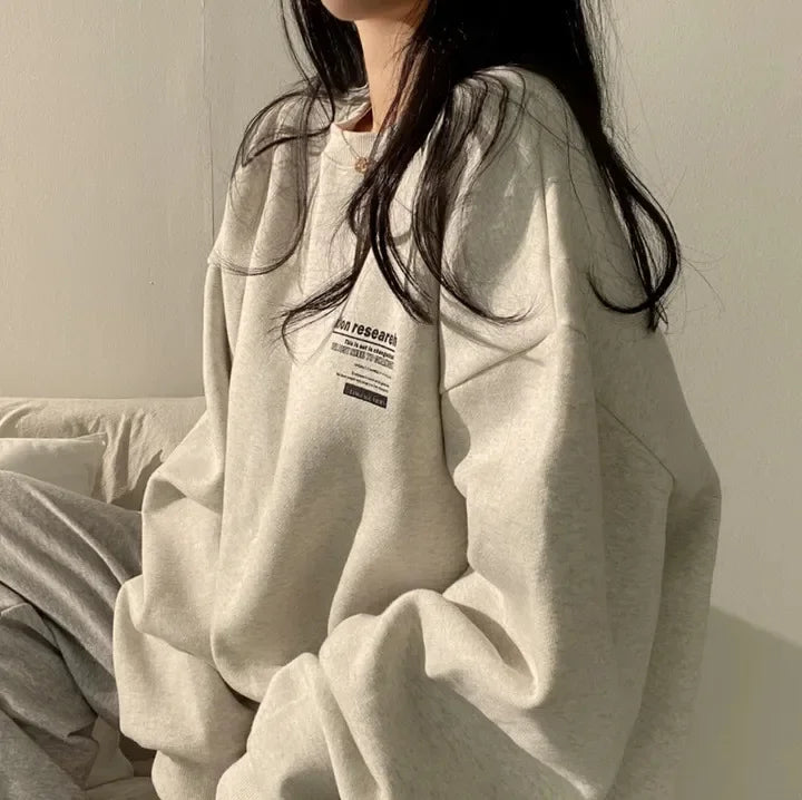 Women Oversized Minimalist Sweatshirt | Ernestina