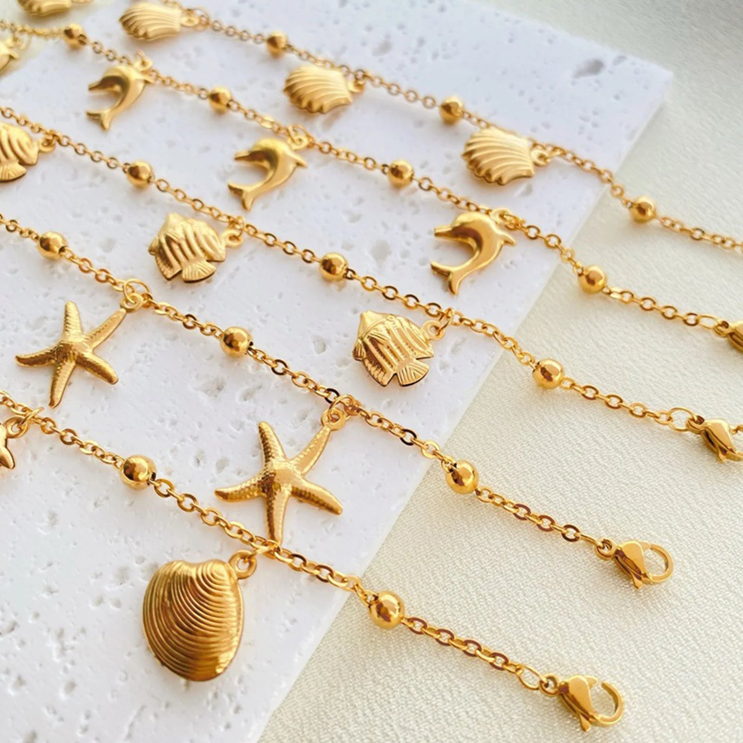 Women Gold Charm Anklet | Celestine