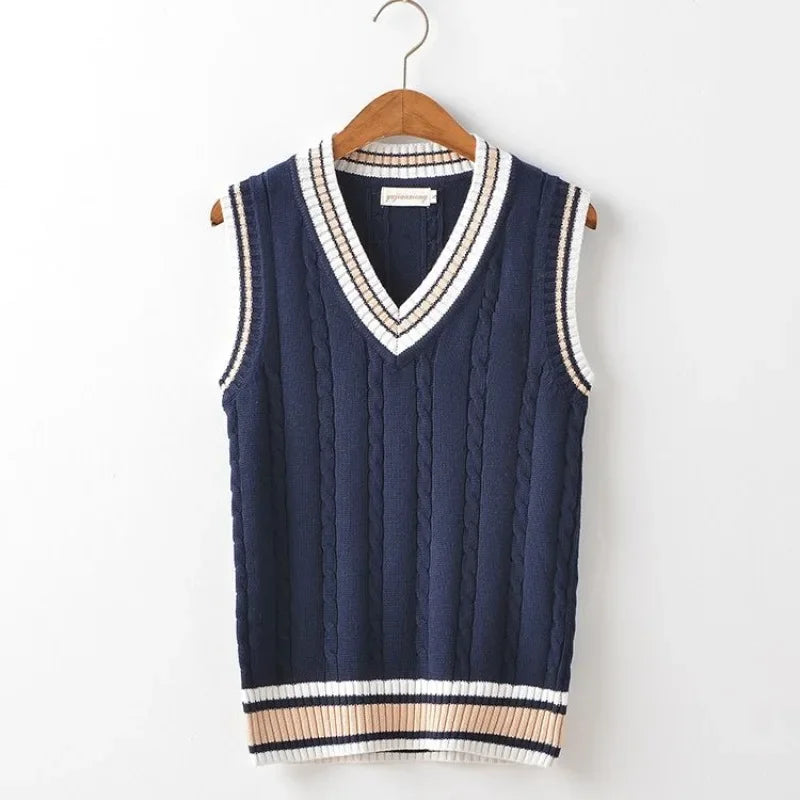 Women Cable Knit Sleeveless Vest | Beulah