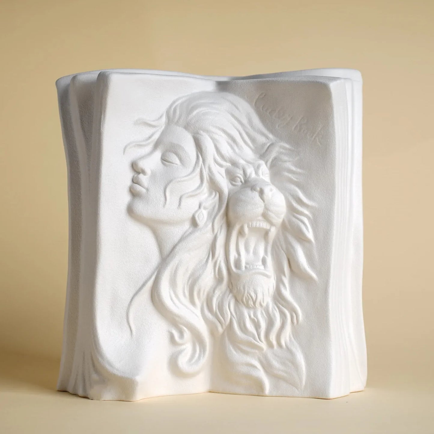 Ceramic Vase White Elegant Design | Home Accent 3