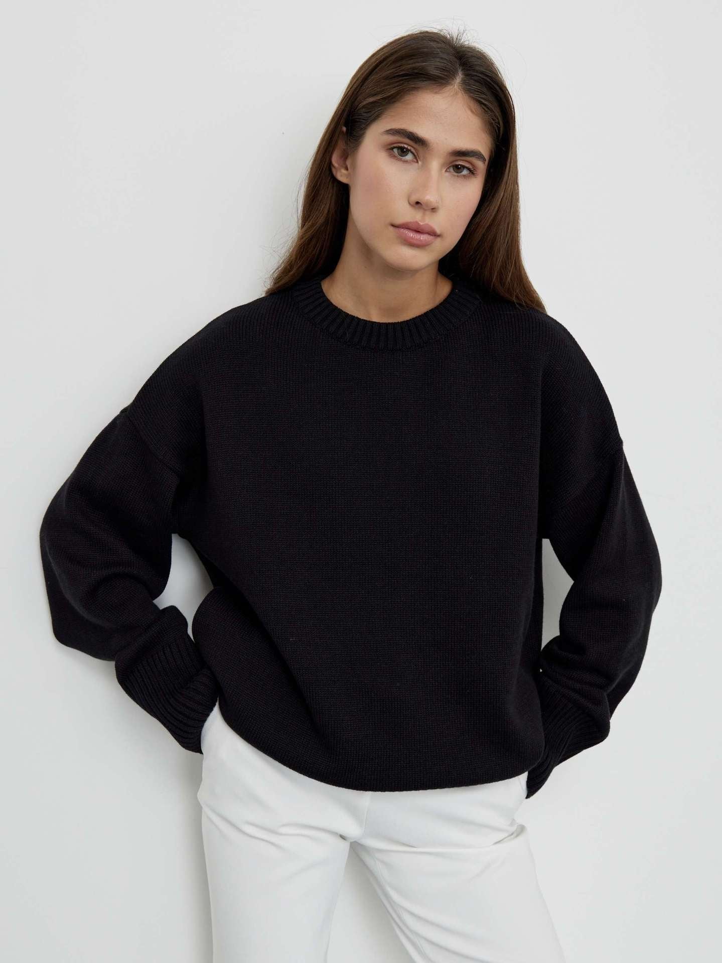 Women Minimalist Knit Sweater | Hanelle
