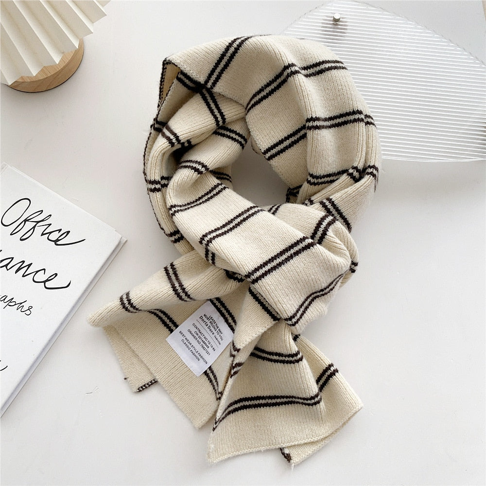 Lena - Fashionable Scarf for Women - Comfortable & Trendy