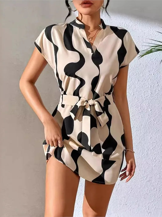 Women Bold Wave Print Shirt Dress | Camille