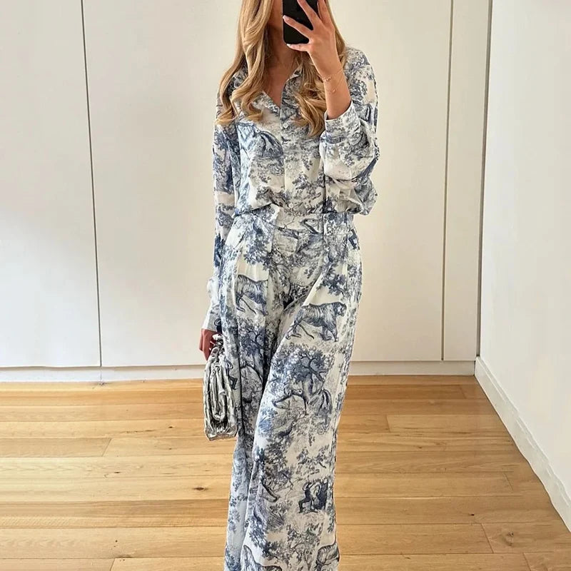 Women Elegant Blue Porcelain Print Set | Delphine
