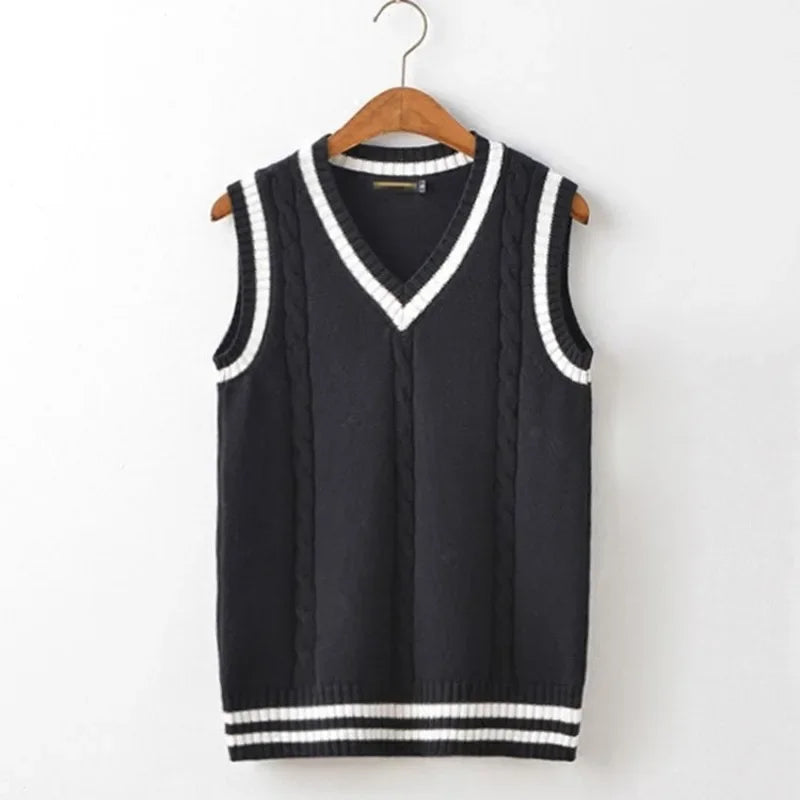Women Cable Knit Sleeveless Vest | Beulah