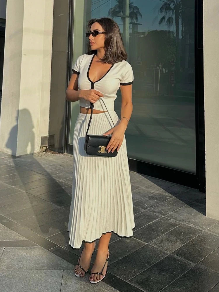 Women Contrast Trim Pleated Dress | Ellie
