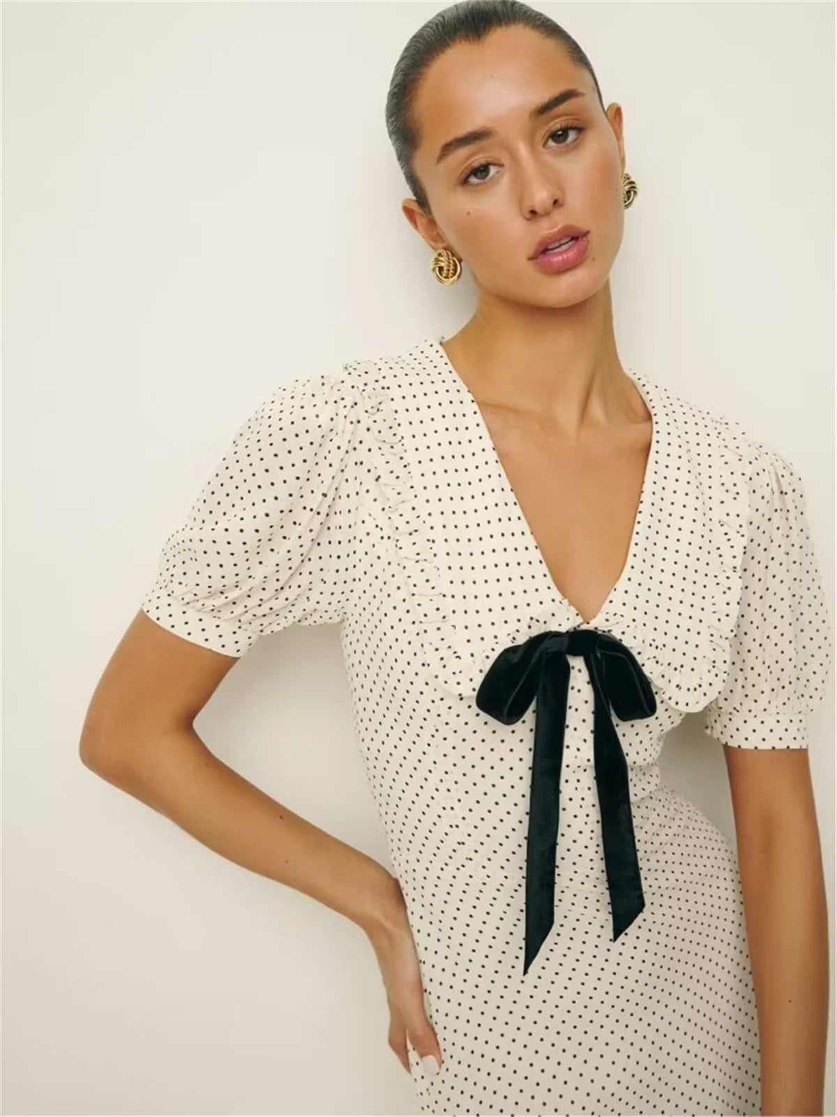 Women Polka Dot Bow Collar Mini Dress | Perla