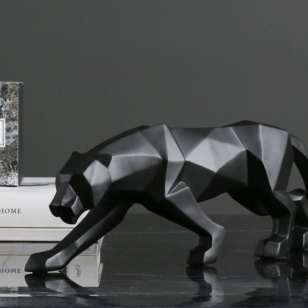 Elegant Sculpture Black Resin | Panther 1