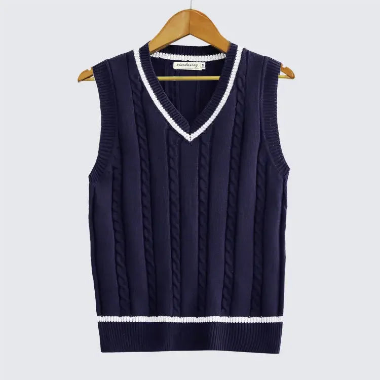 Women Cable Knit Sleeveless Vest | Beulah