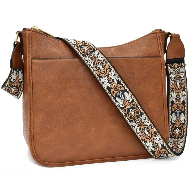Classic Crossbody Bag | Amara