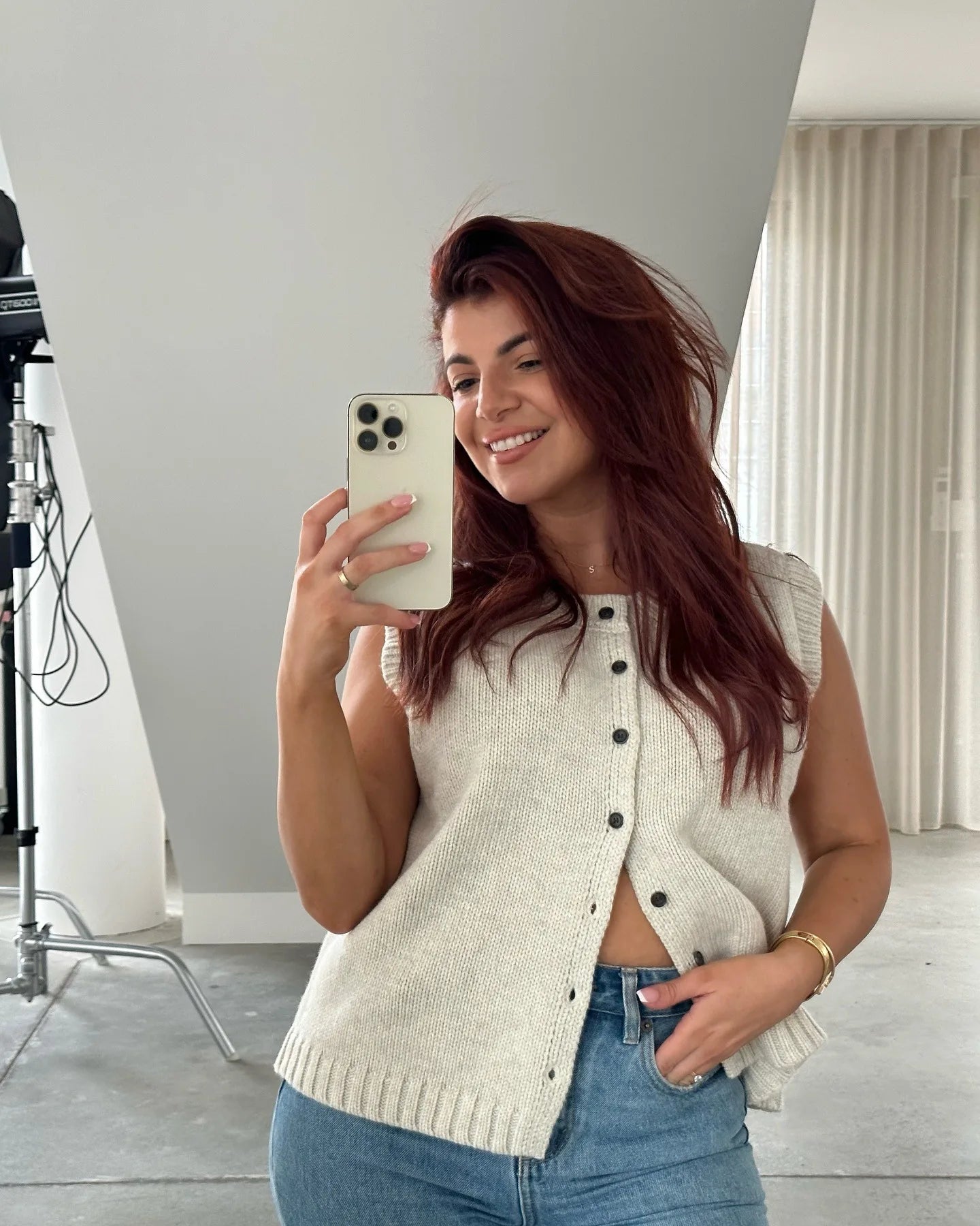 Women Sleeveless Knit Cardigan | Valeria