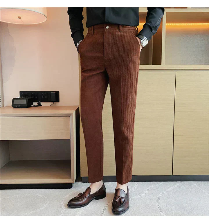 Men Slim-Fit Pants Black Cotton | Helge-4