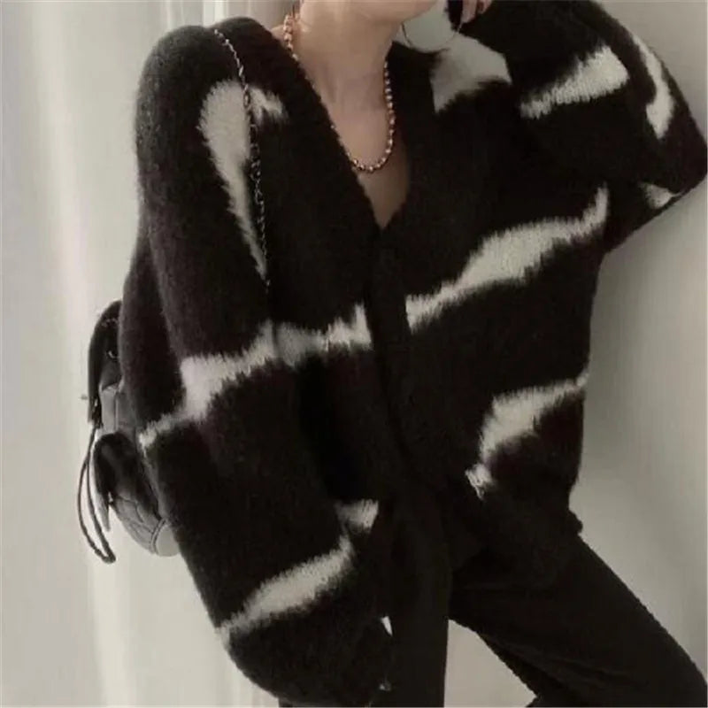 Women Fuzzy Tie-Dye Cardigan | Eldora