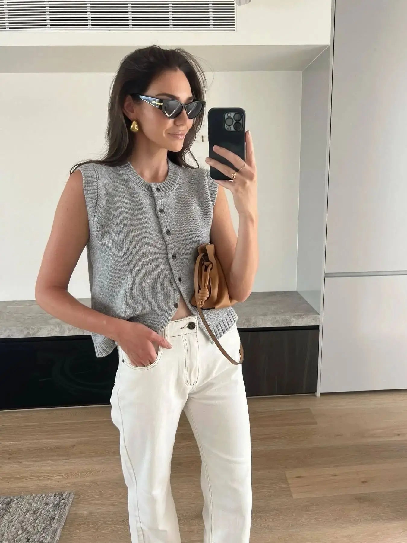 Women Sleeveless Knit Cardigan | Valeria