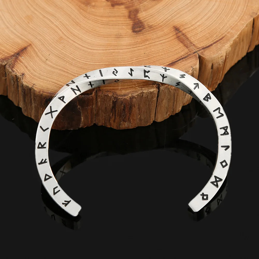 Variant image for Men's Leather Bracelet Black Vintage | Odin-13