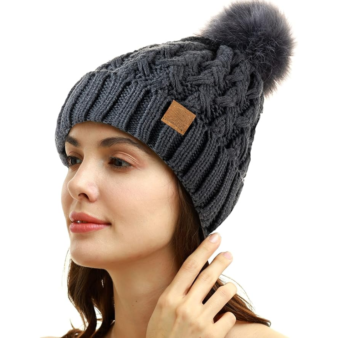 Ella – Comfy Winter Pom Beanie – Fashionable & Cozy