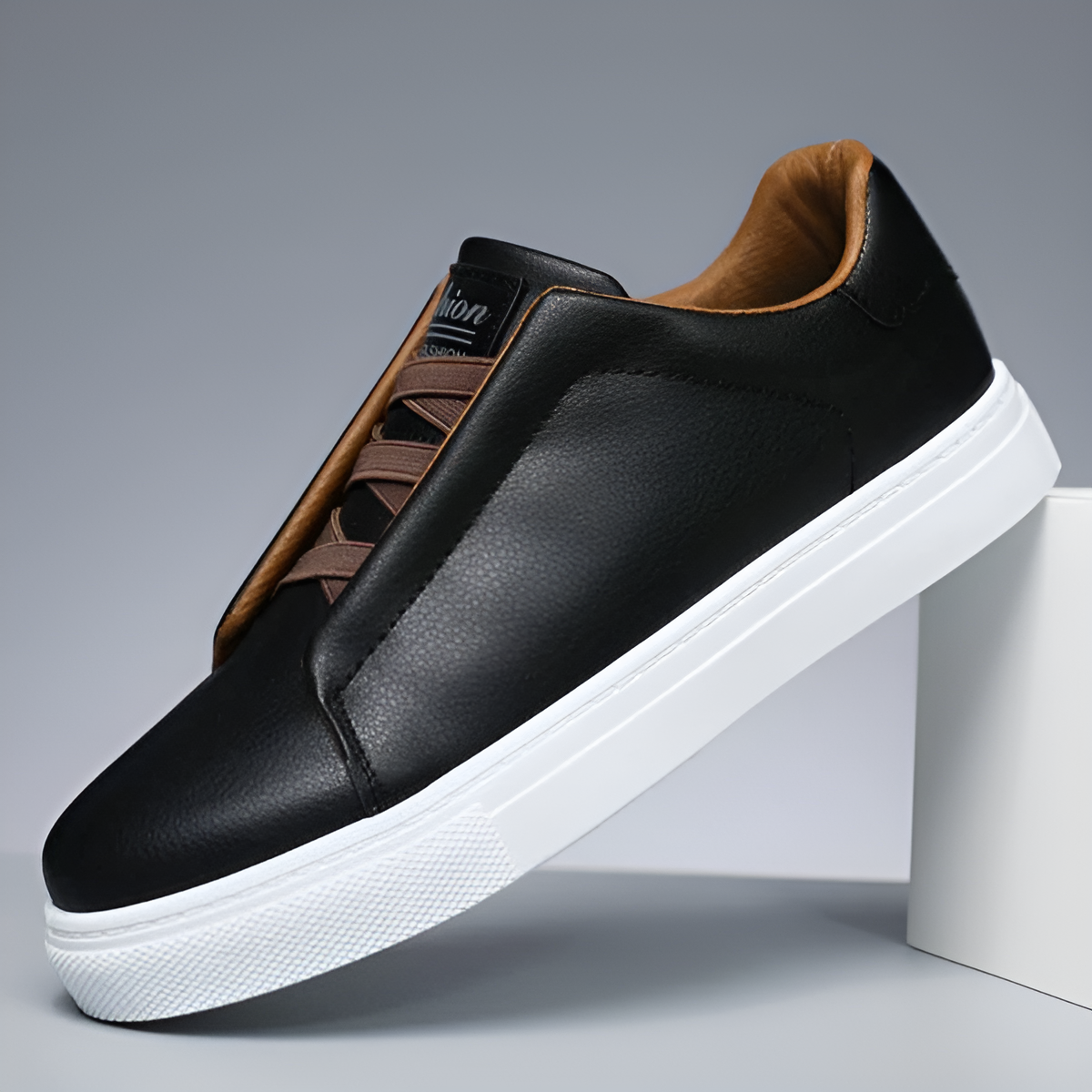Variant image for Men's Trainers White Vegan Leather | Colm-11
