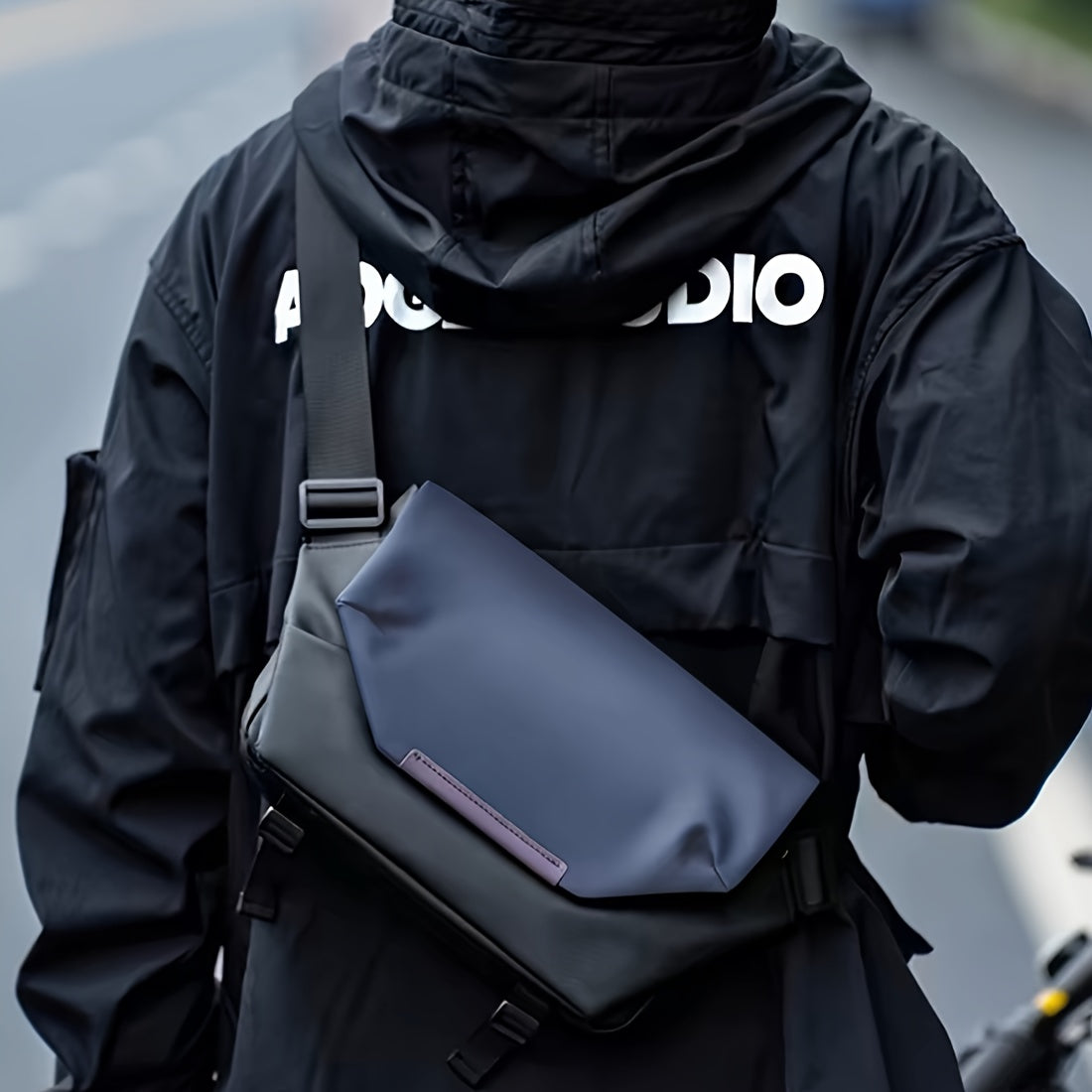 Men Waterproof Shockproof Messenger Bag | Luka