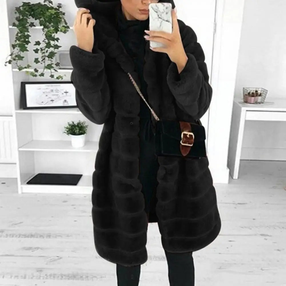 Women Luxe Faux Fur Coat | Adalyn