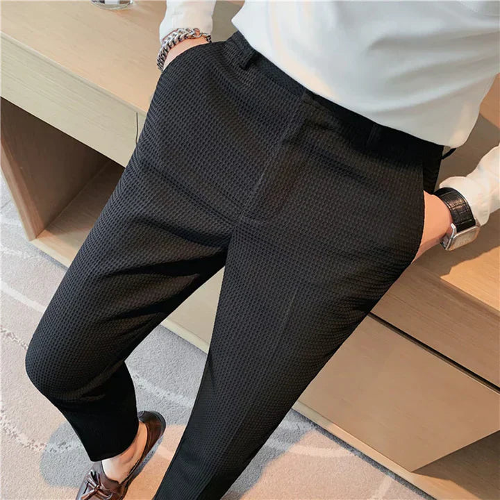 Men Slim-Fit Pants Black Cotton | Helge-5