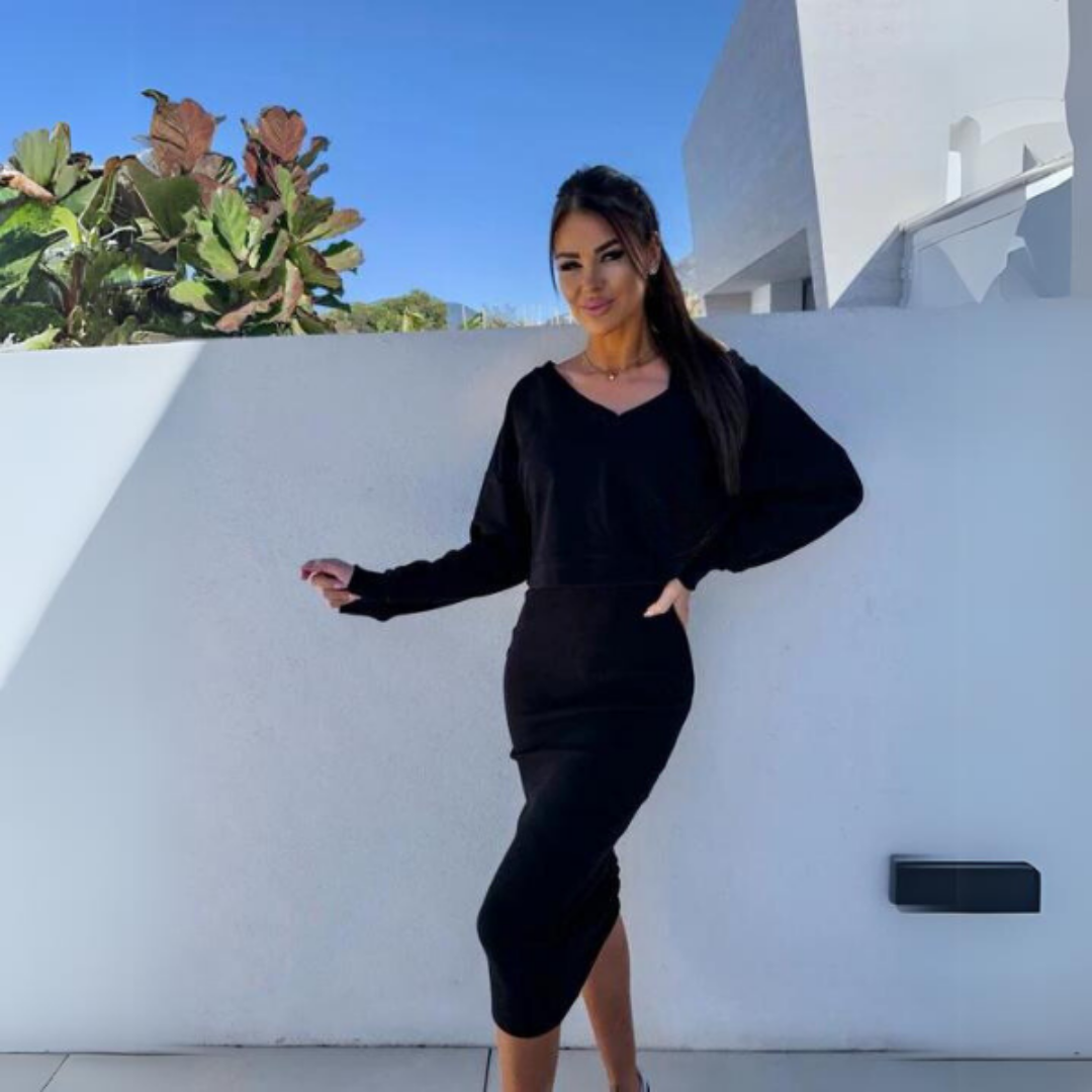 Women Chic Sweater Dress Set | Quirina