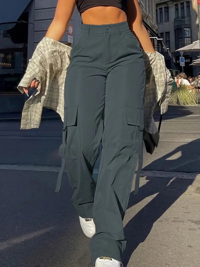 Women High-Waisted Cargo Pants | Thessaly